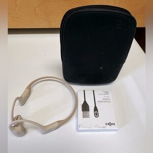 Shokz OpenRun Pro-Mini Headphones - cream